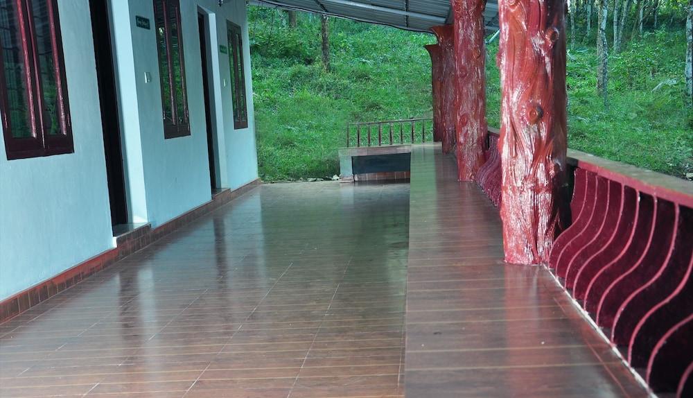 Punarjani Ayurvedic Resorts Ramakkalmedu Exterior foto